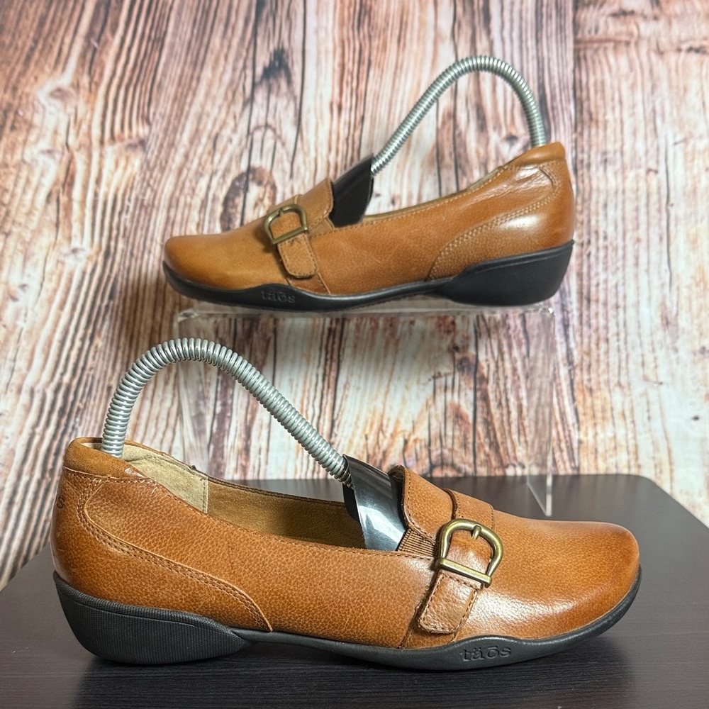 Taos Leather Flats Womens Sz 7.5